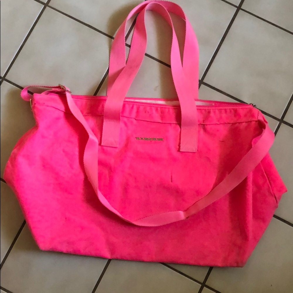 VS duffle bag